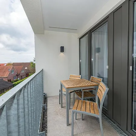 Deichhaeuser Anna Kueste Deichhaeuser Anna Kueste 7-32 בנסרסיל