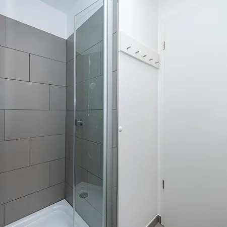 Deichhaeuser Anna Kueste Deichhaeuser Anna Kueste 7-32