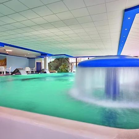 Deichhaeuser Anna Kueste Deichhaeuser Anna Kueste 7-32 דירה בנסרסיל